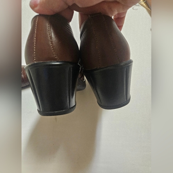 Dansko Aubrey brown Leather Pleated Slip On Shoes Clogs women's size Eu-39 US 8. - Picture 9 of 9